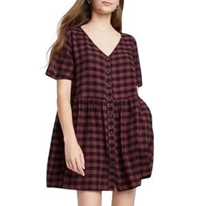 Wild Fable V-Neck Short Sleeve Button Up Maroon Black Plaid Checkered Dress Sz S